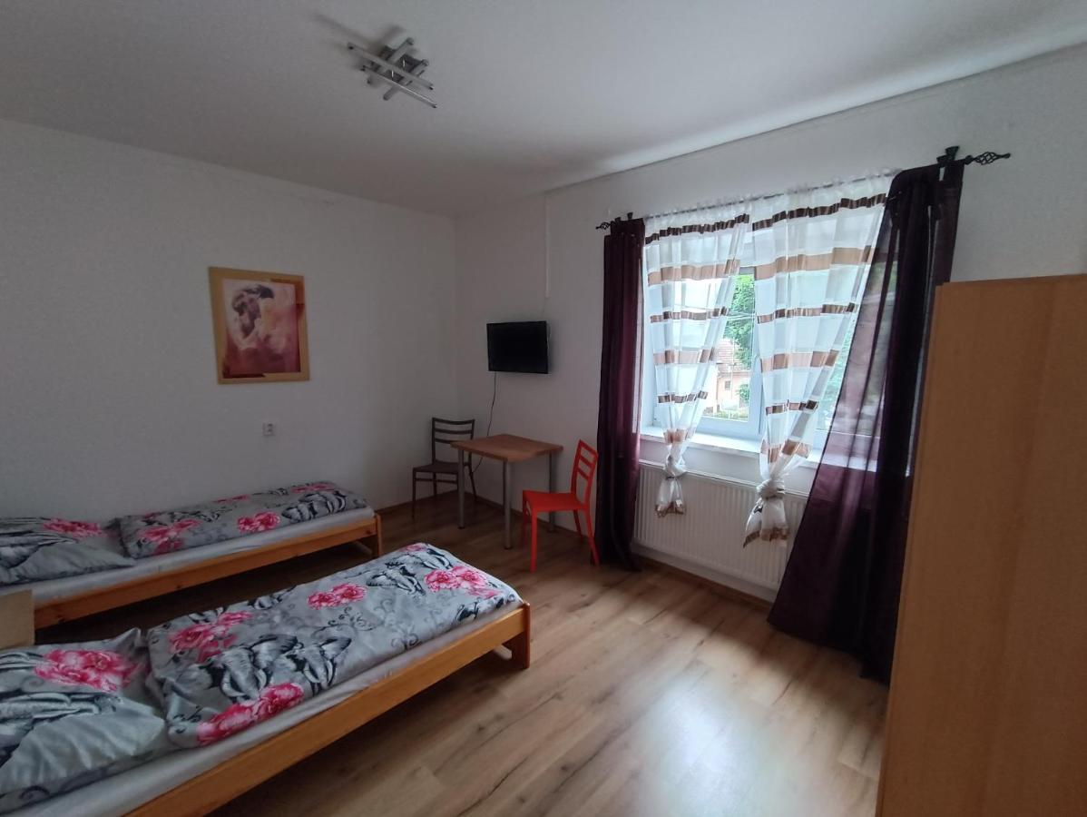 Rodinný Penzion Kyjov Esterno foto